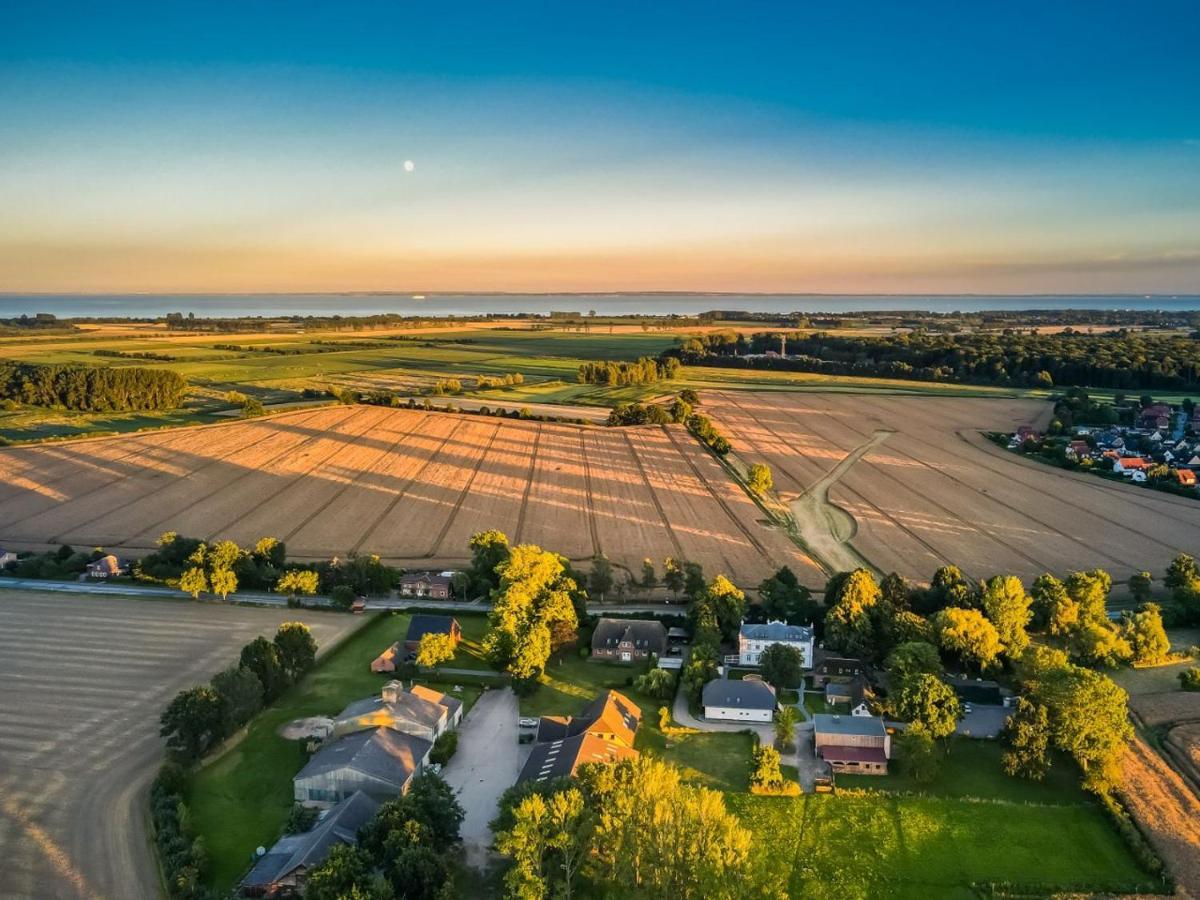 Kavaliershaus Henriettenhof Gromitz Bagian luar foto